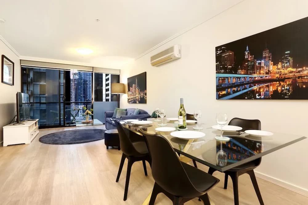 Bayviews Apartment - photo 20