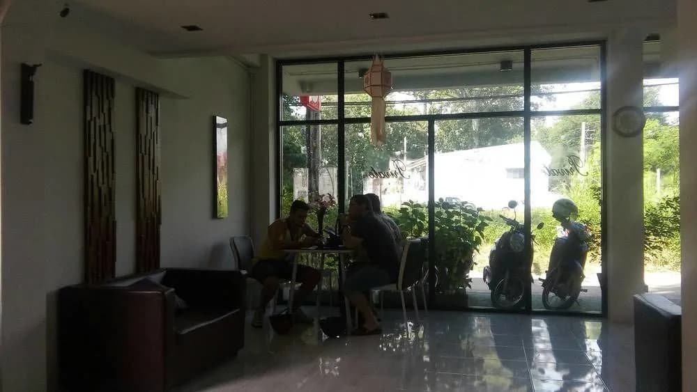 OYO 983 The Private Hotel - photo 21