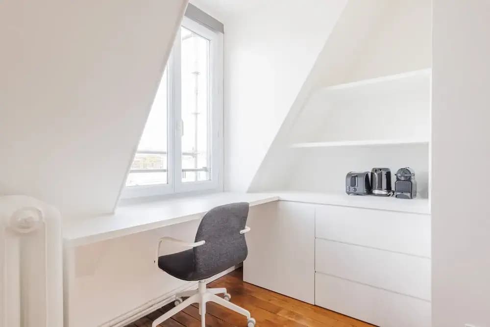Cozy Studio Renovated Rue Bugeaud - photo 1