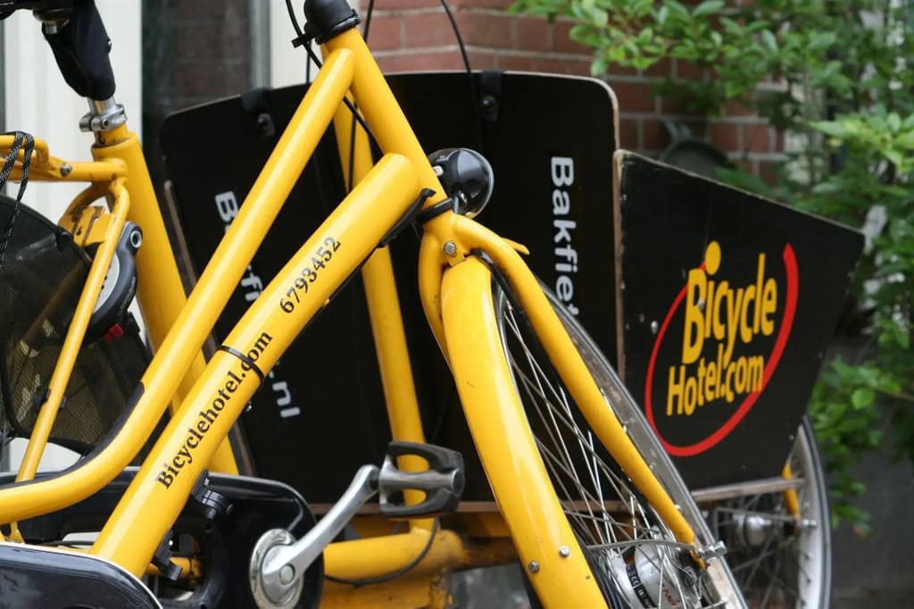 Bicycle Hotel Amsterdam - photo 10