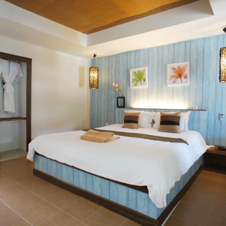 The Hideaway Resort - photo 20