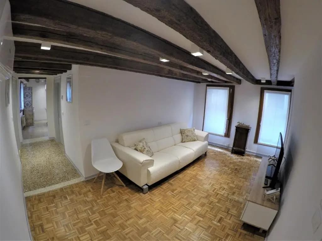 Goodwind Venice Apartments - photo 3