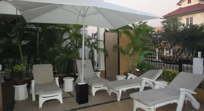 Palm Tree Villa - photo 8
