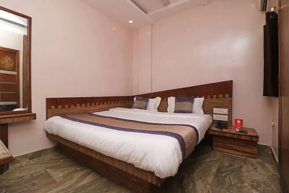 OYO 5494 Hotel Odeon Continental - photo 3