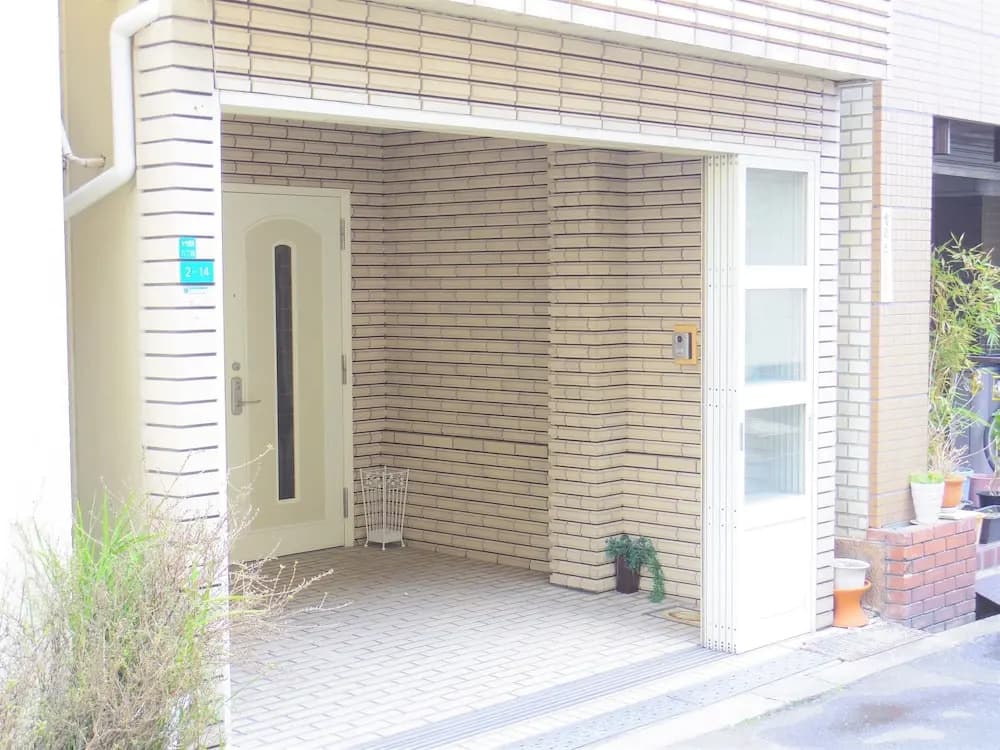 Nao's Guesthouse 2 - photo 16