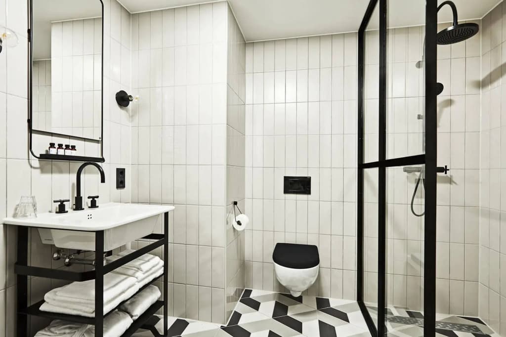 Hotel V Fizeaustraat - photo 11