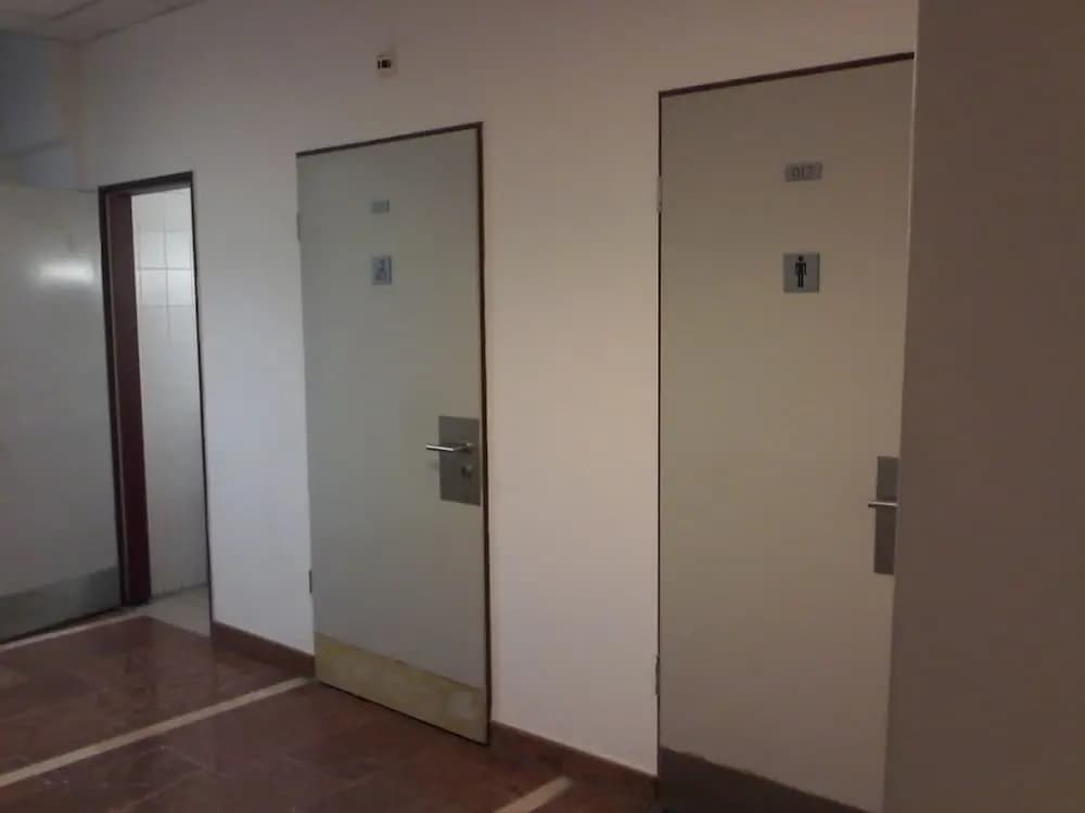 1st Apartments and Hostel - photo 13