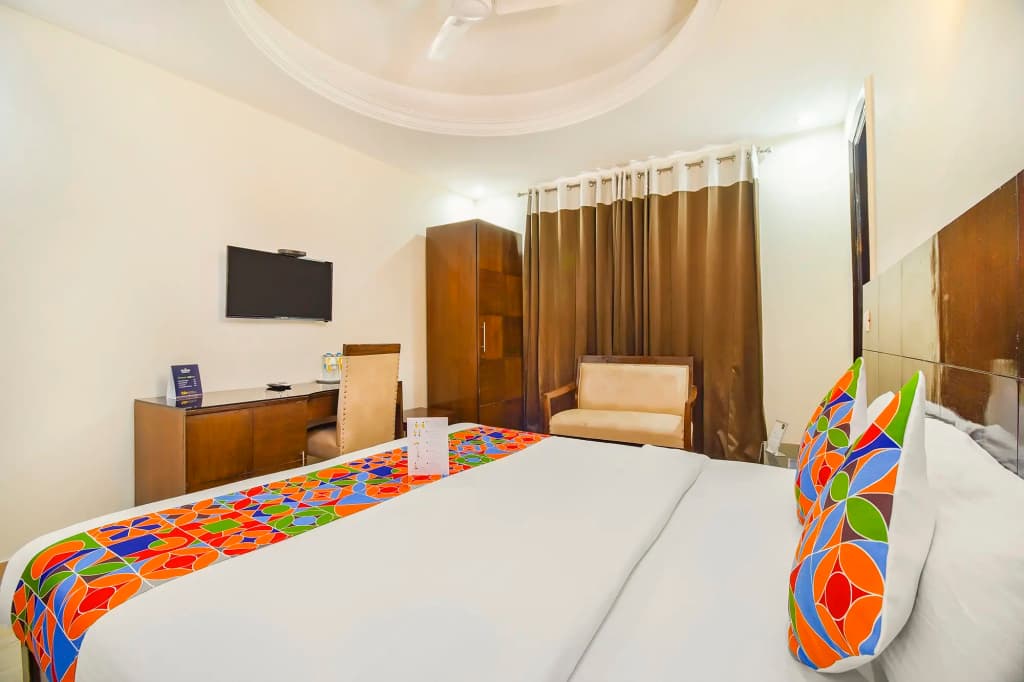 FabHotel Marble Arch - Nr. Karol Bagh Market - photo 6
