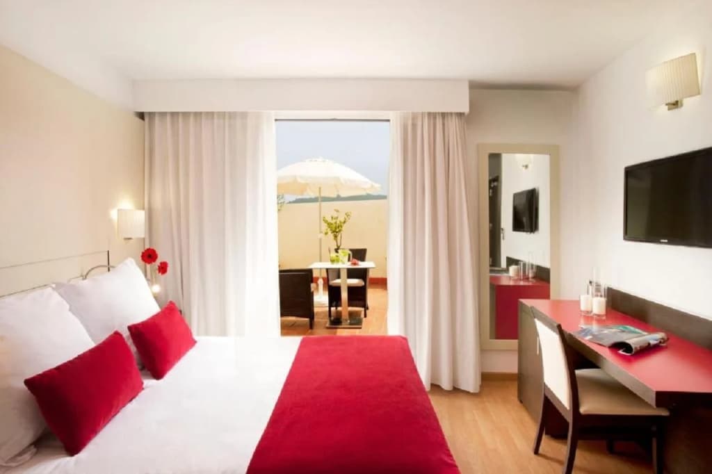 Grupotel Gravina - photo 9