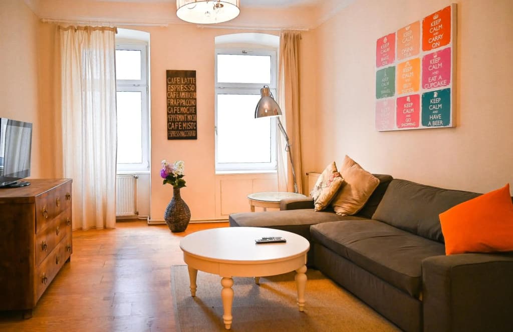 Bright Apartment Schönbrunn Palace - photo 10