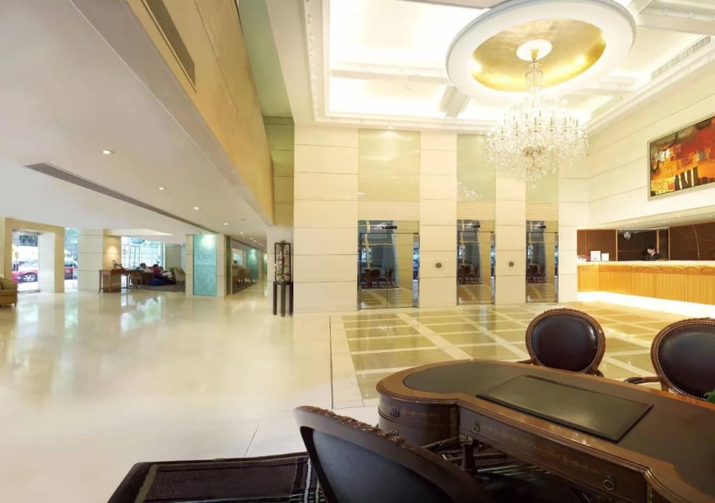 Wharney Hotel - photo 16