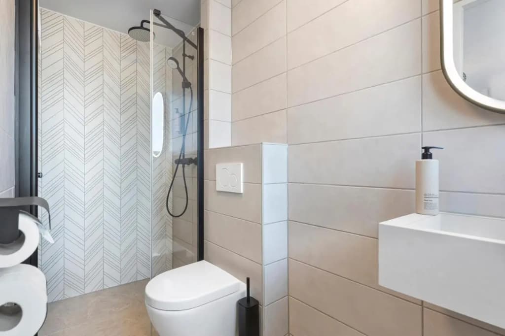 Dutch Design Hotel Vondelpark - photo 29