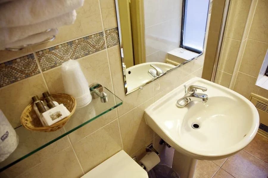 Union Square Inn - photo 4