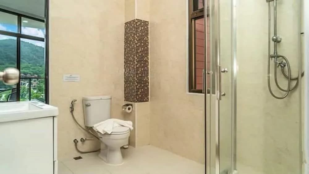 Naiharn Condominium Phuket - photo 9