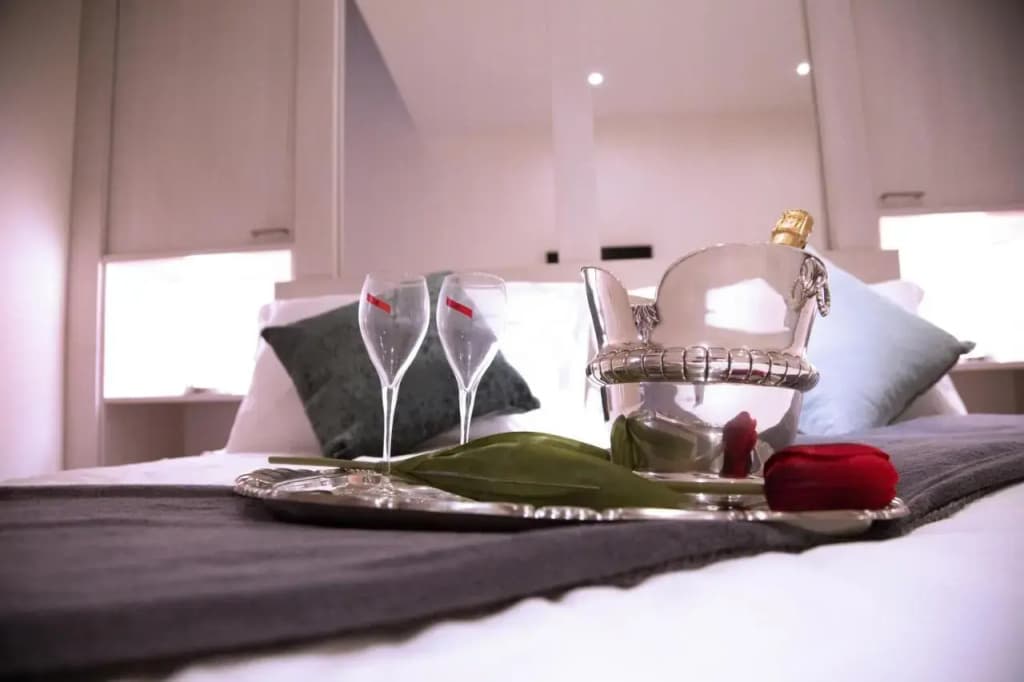 H-Aviva Giubbonari Apartment - photo 6
