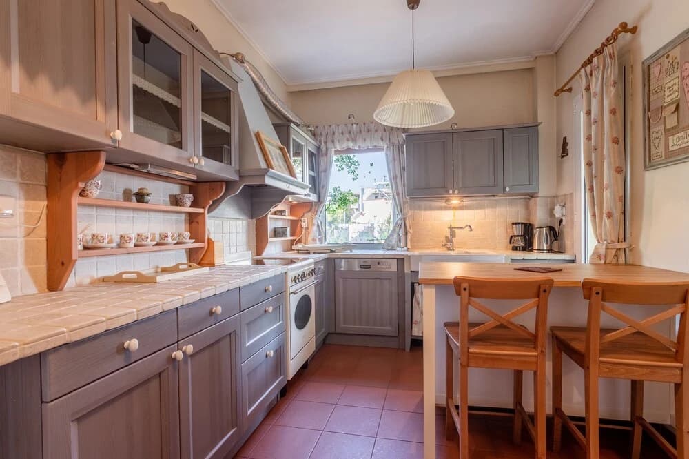 Beautiful 3rd floor flat - photo 21