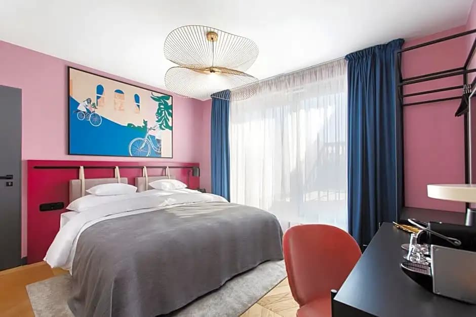 Alice Hostel - photo 2