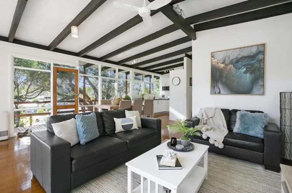Family Beach House in Rye - photo 5