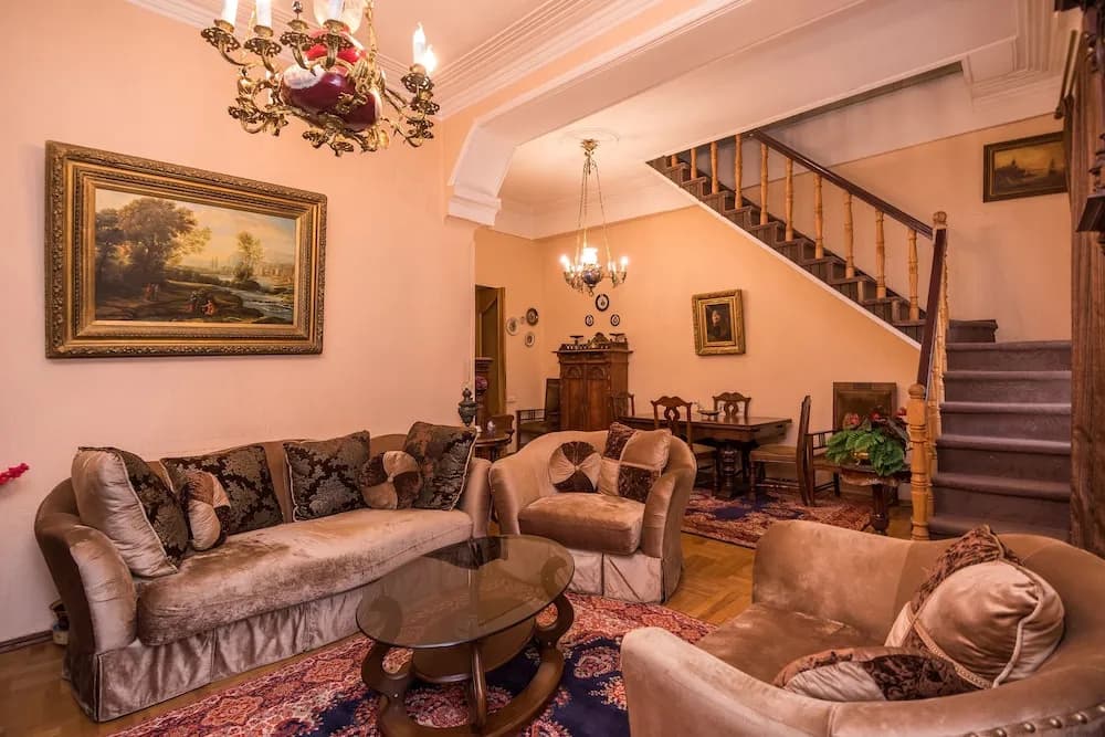 Lia's Guest House - photo 14