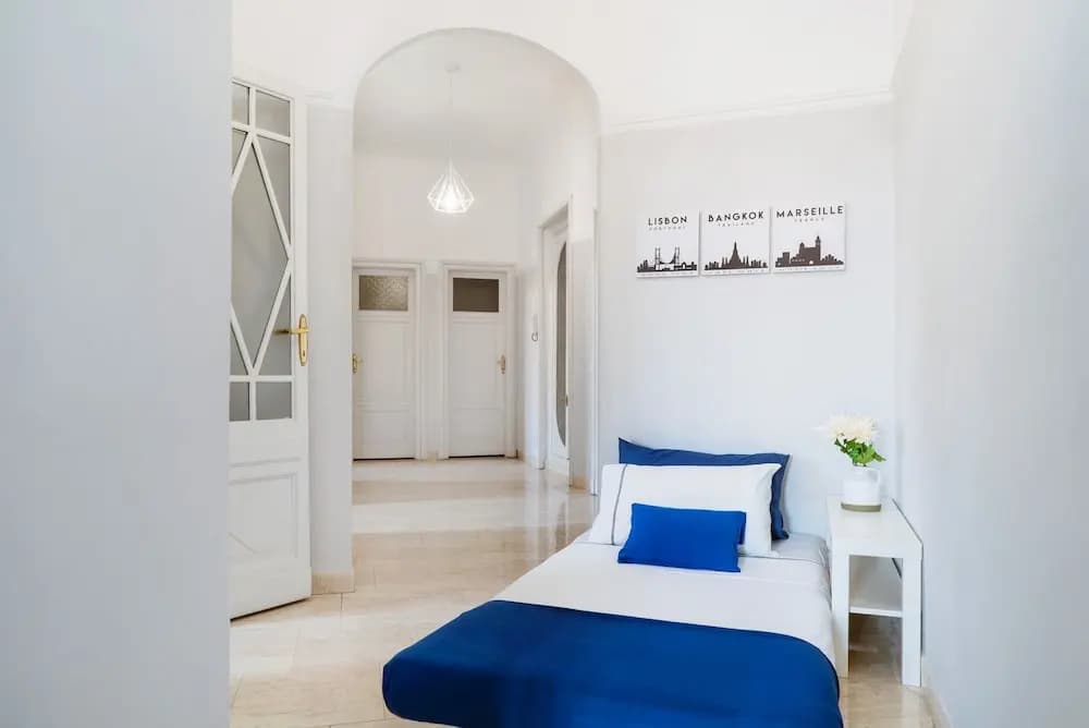 Design 3 bedrooms apartment - main photo