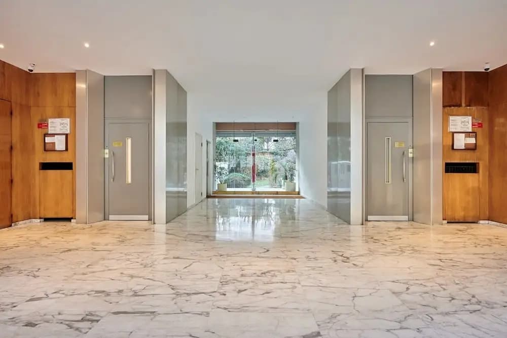 Apartment in the 16th Area Residential District - photo 10