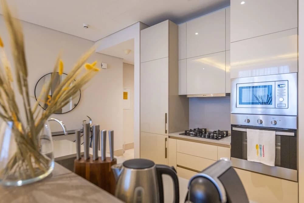 Cozy beachfront 1 bedroom apartment -Th8 - photo 12
