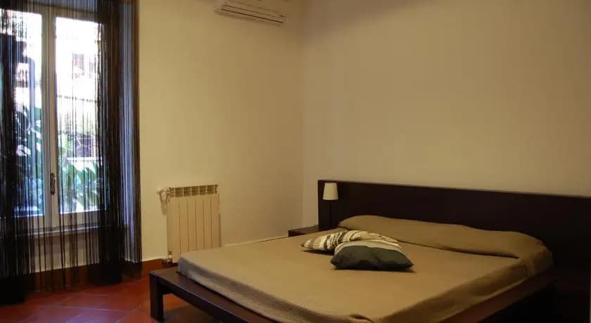 Rsh Guardiola Apartments - photo 2