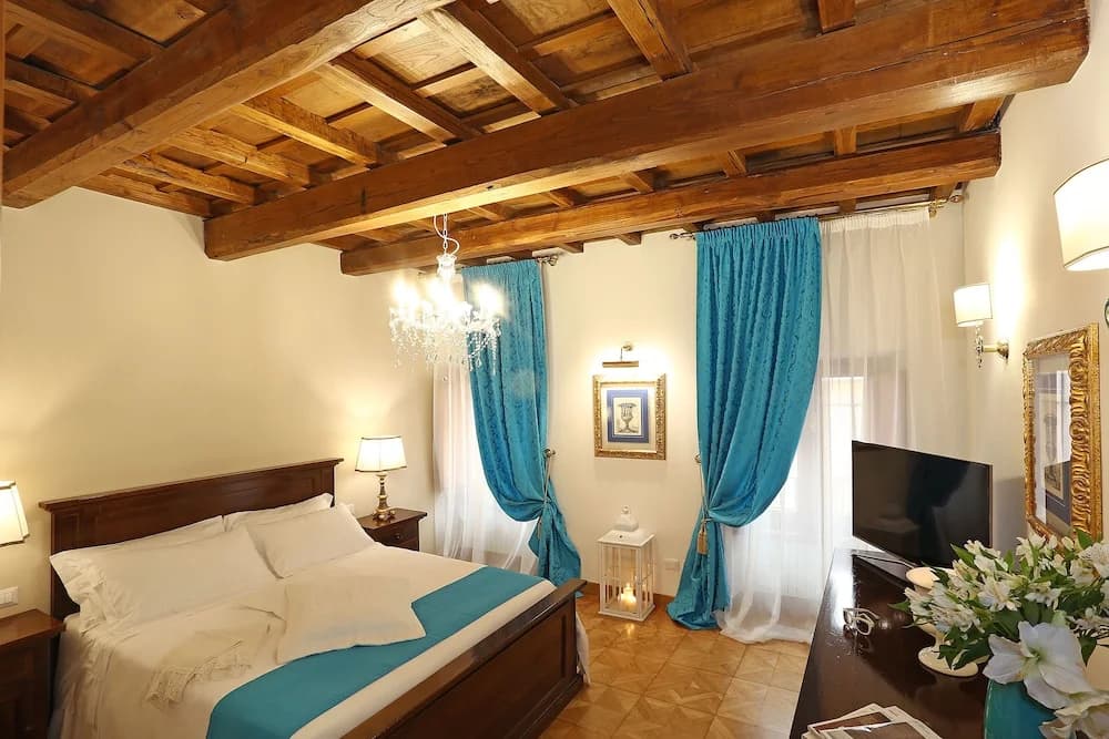 The Palazzetto Suites - photo 36