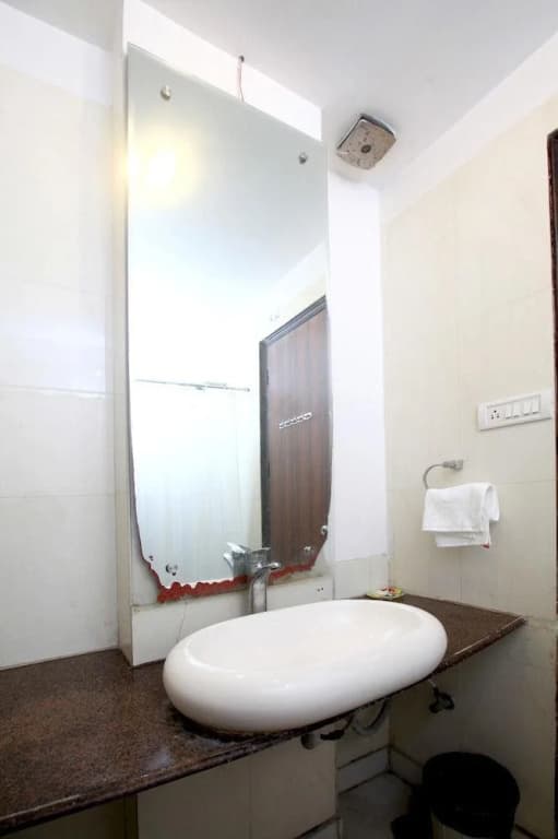 Oyo Rooms - photo 7