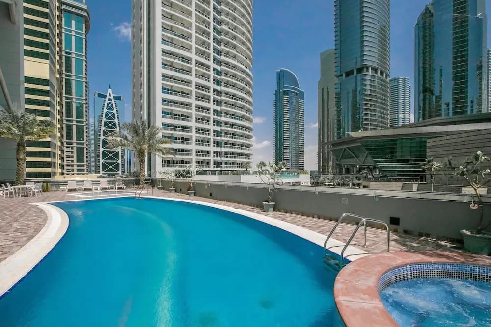 Driven Holiday Homes - Indigo Tower - photo 10