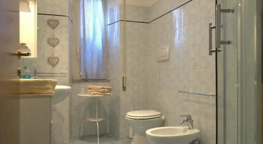 Floris House B&B - photo 9