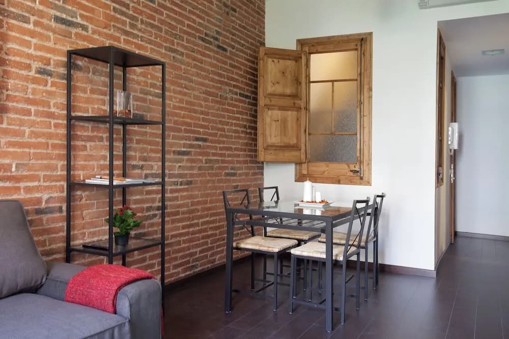 Beautiful Eixample Flat for Families - photo 9