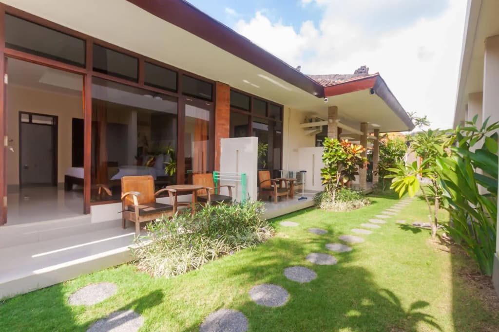 ZEN Rooms Sanur Blanjong Sekawaru - photo 10