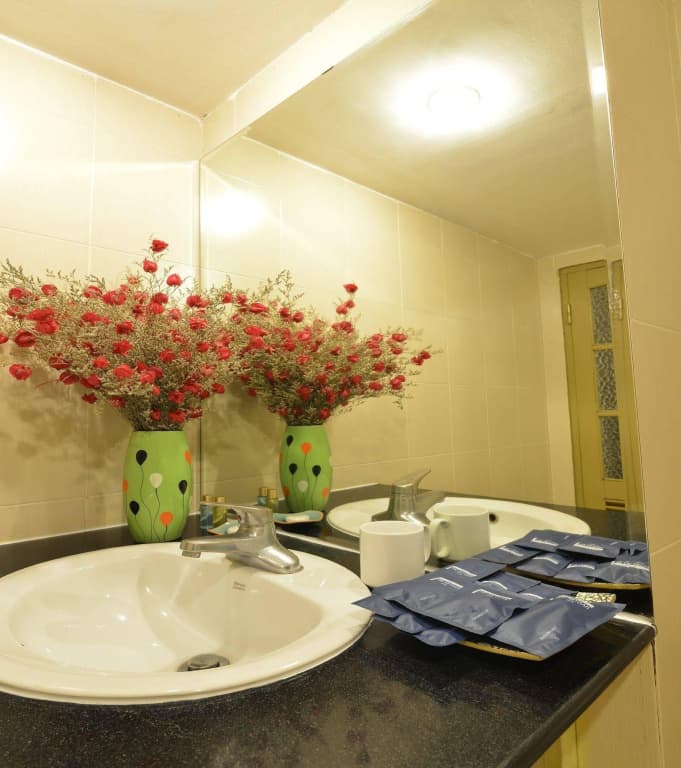 Old Quarter Centre Hotel - photo 14