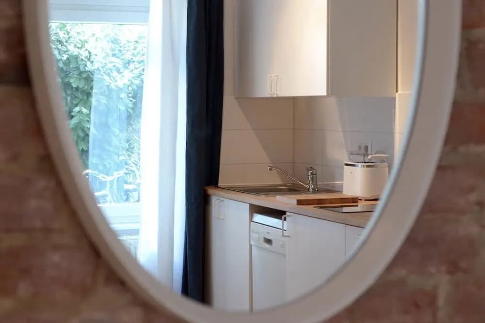 Sleep Like Home Apartments - photo 12