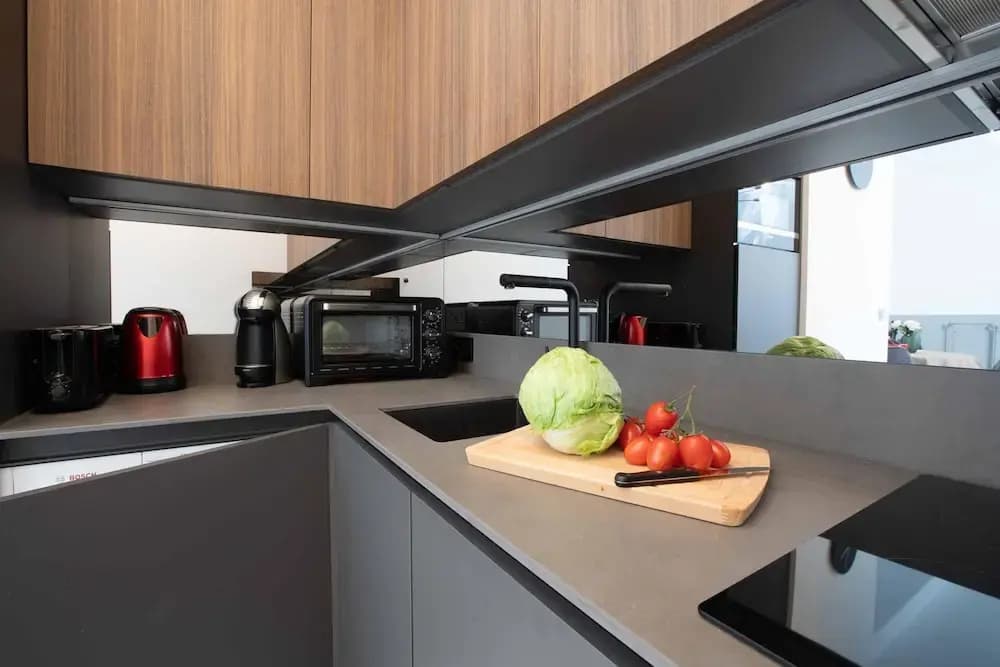 Le Magenta in Nice With 1 Bedrooms and 1 Bathrooms - photo 15