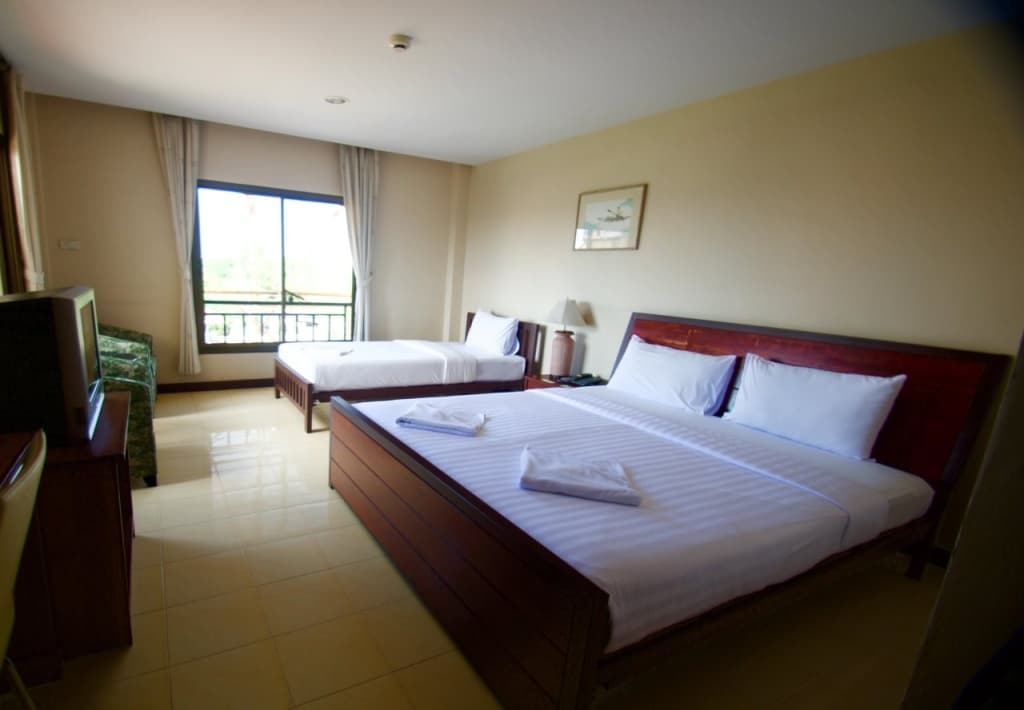 Baan Khun Poh Hotel - photo 4