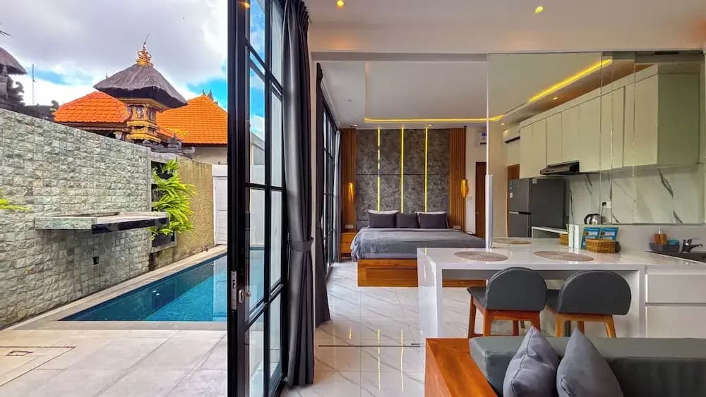 Seminyak Loft 360 Bali - photo 20