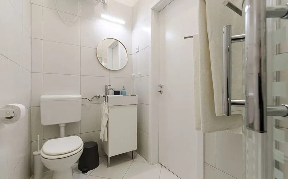 Sesame Apartments - photo 8