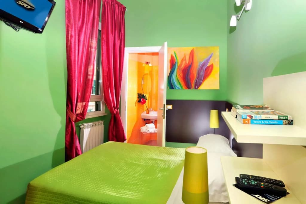 Colors Hotel - photo 3