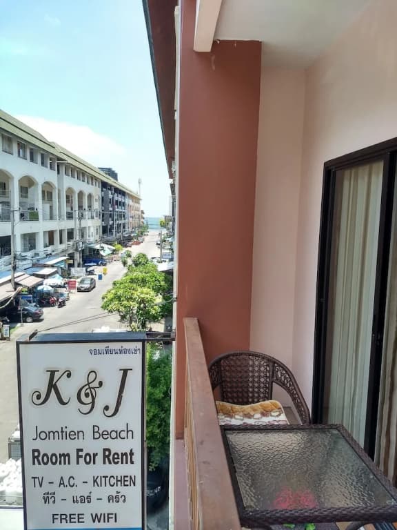 K&J Apartment - photo 13