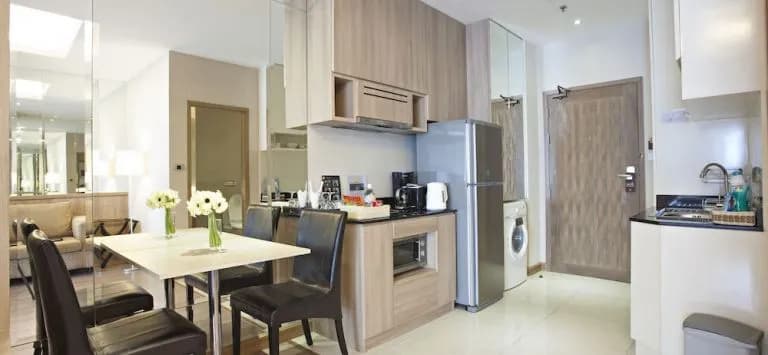V Residence Serviced Apartment - photo 27