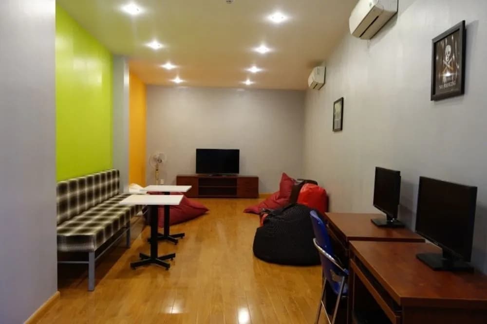 Funtastic Beach Hostel - photo 11