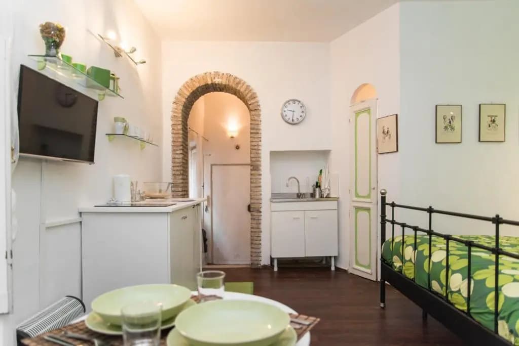 Trastevere Intimate Apartment - photo 2