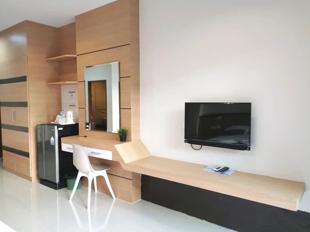 Chitra Suites - photo 2