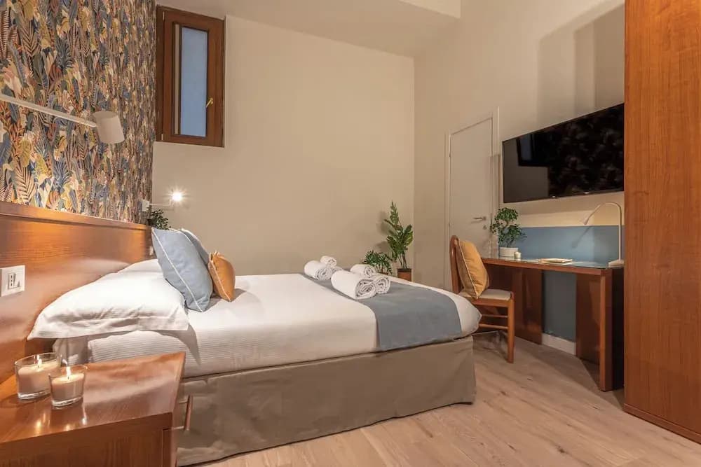 Vittoria Garden Suites - photo 21