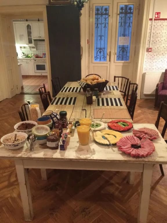Baroque Hostel & Coworking - photo 21