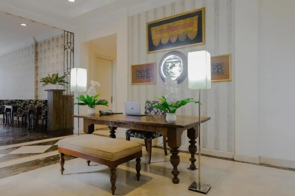 Colonnade Residences - photo 2
