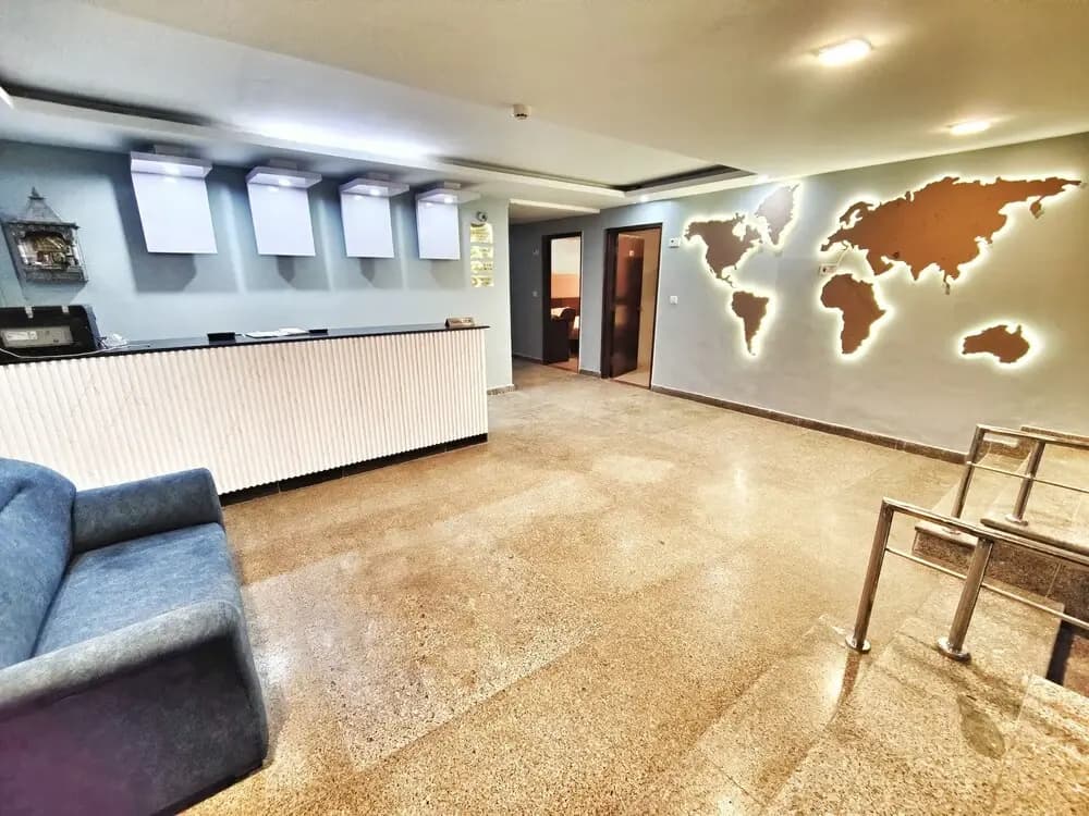 Hotel the terminal - photo 13