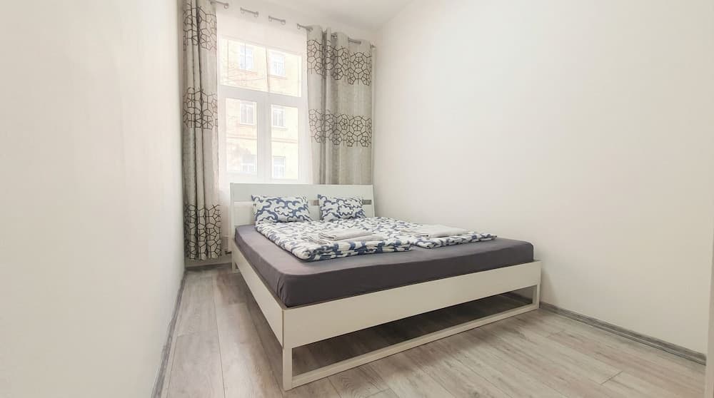 Quick Access to Vienna Center - Simple Private Rooms with WIFI - photo 4